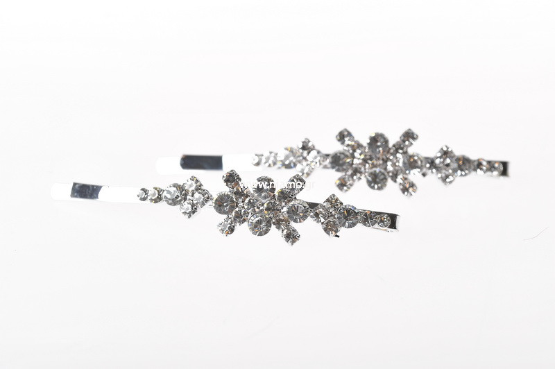 Τσιμπιδάκια Ζευγάρι Μεταλικά Με Στρας 