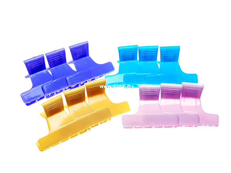 Κλάμερ Πλαστικά Διάφορα Χρώματα 12τεμ